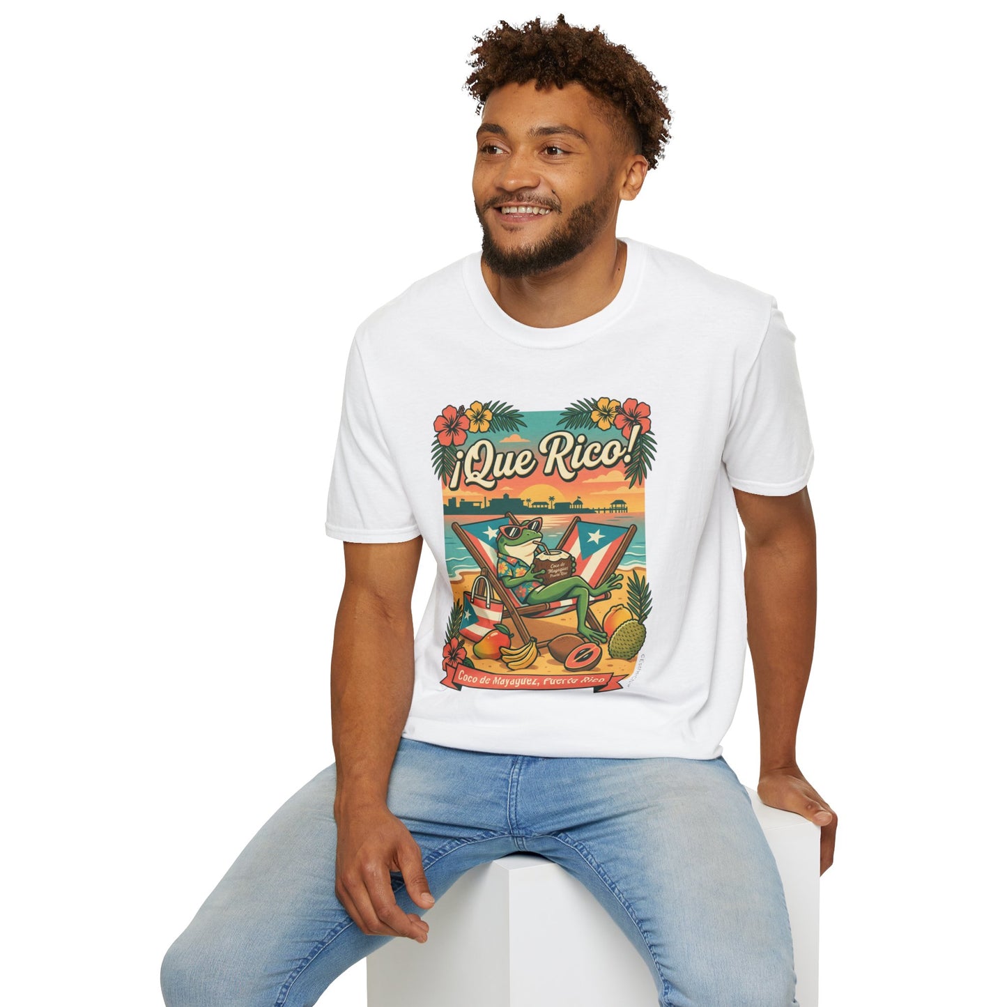 Tropical Frog Beach T‑Shirt — "Coco de Mayagüez Puerto Rico" Summer Vacation Tee