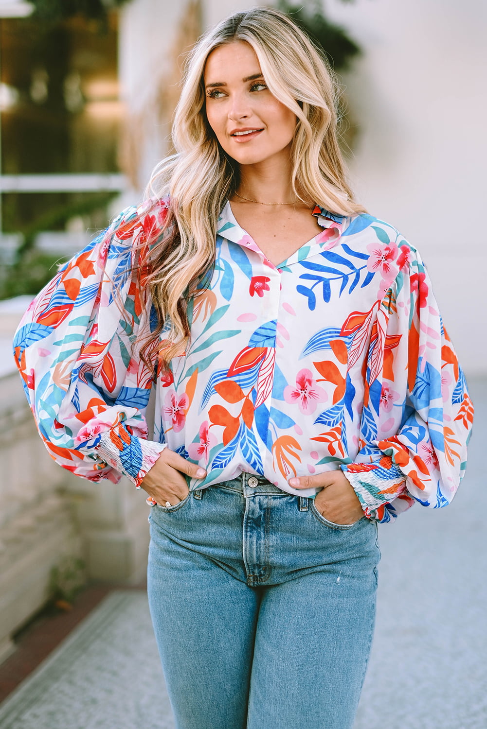 Blusa con cuello y mangas farol