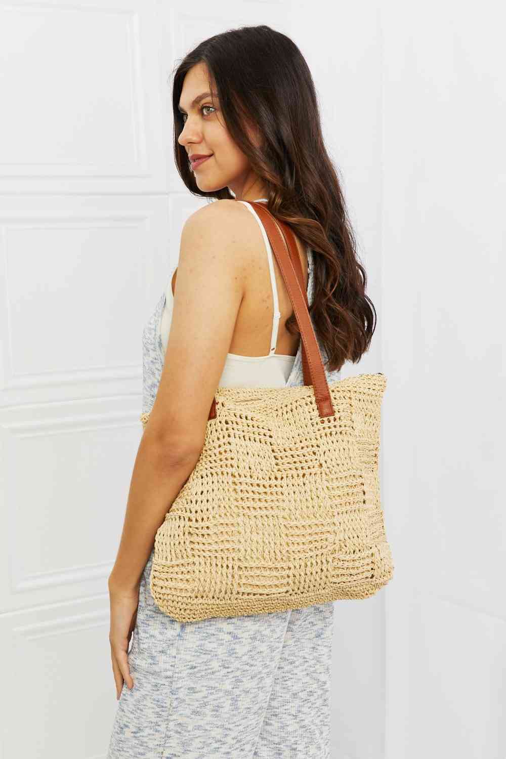 Bolso tote de paja con fecha de picnic de fama