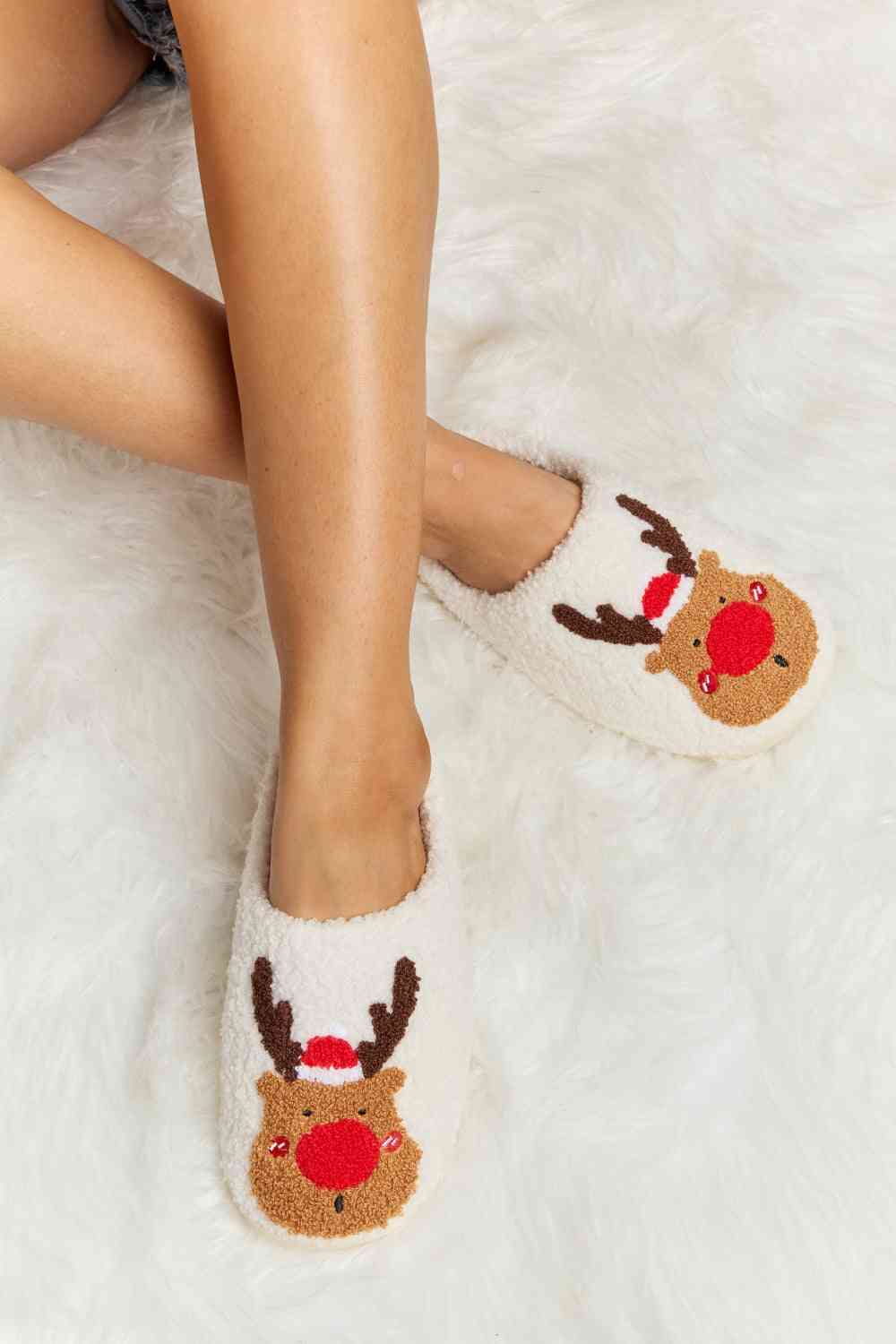 Pantuflas tipo chanclas de felpa con estampado Melody Rudolph