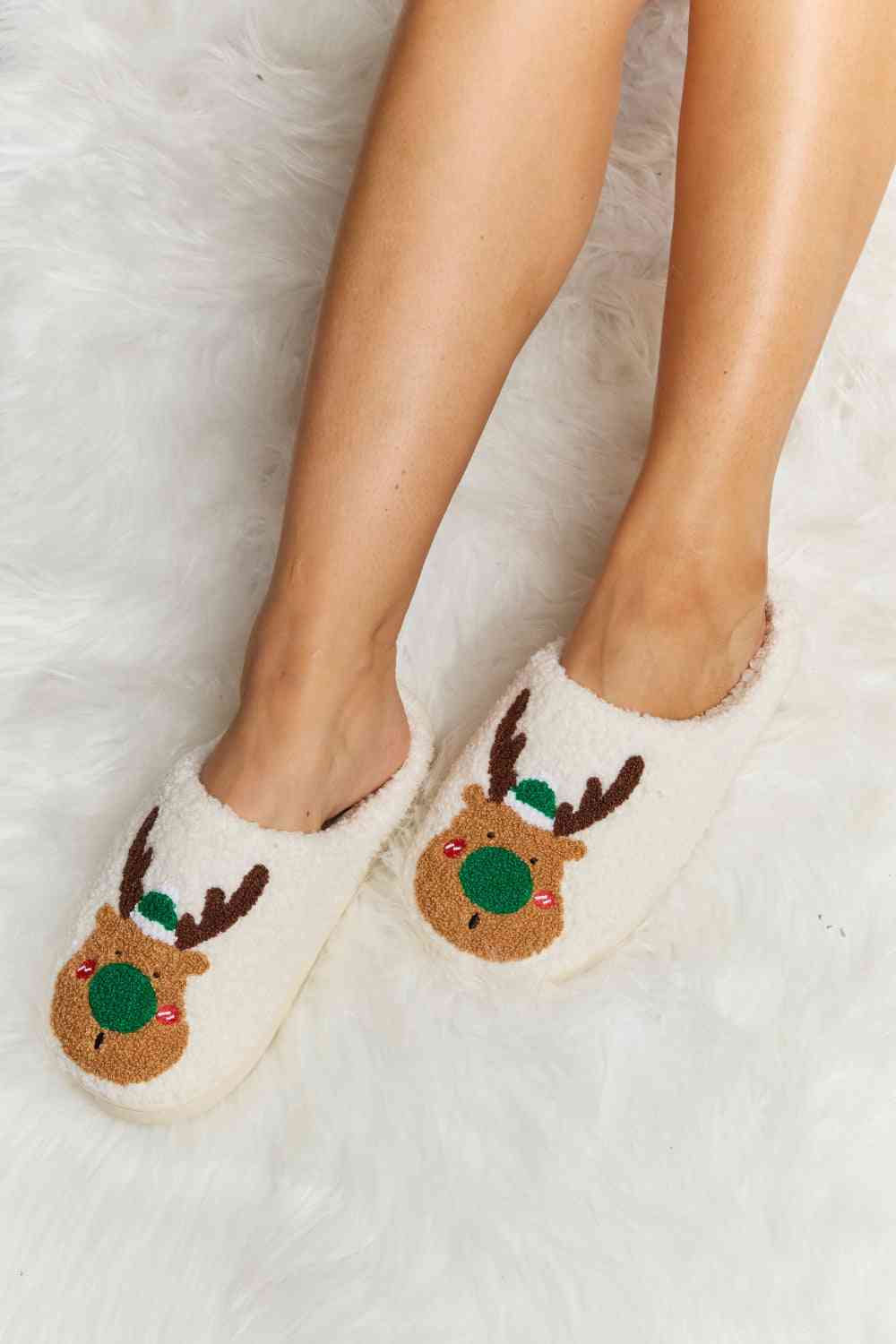 Pantuflas tipo chanclas de felpa con estampado Melody Rudolph