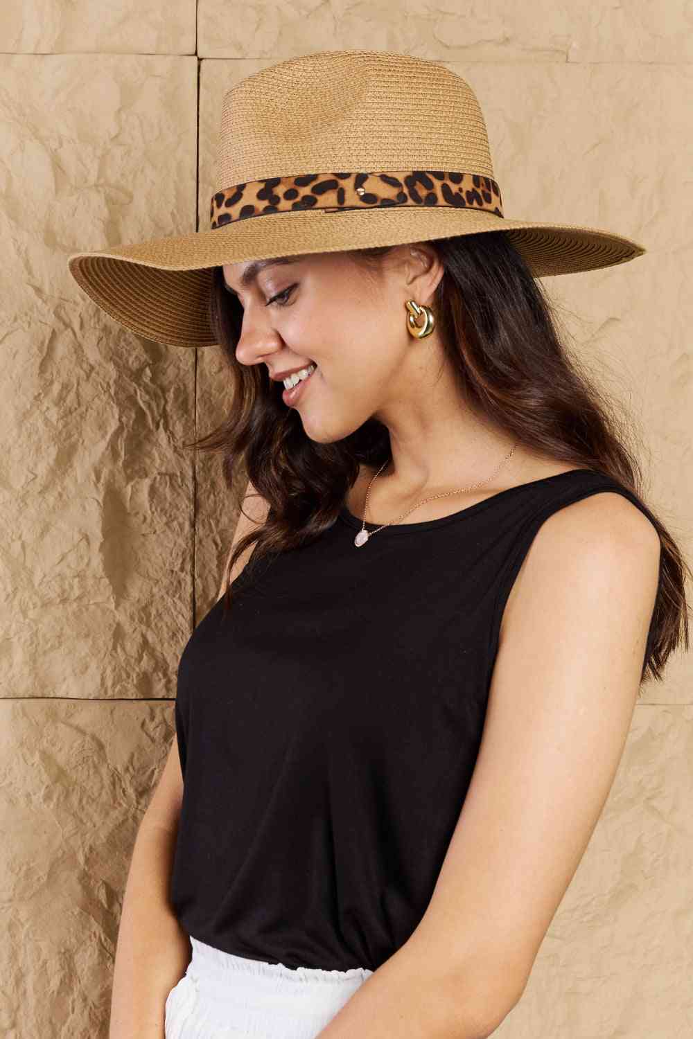 Sombrero de paja con cinta de leopardo Fame Wild One