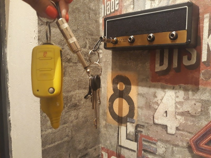 Colgador de llaves para amplificador de guitarra de montaje en pared