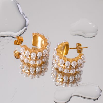 Pendientes de aro en forma de C con perlas bañadas en oro de 18 quilates