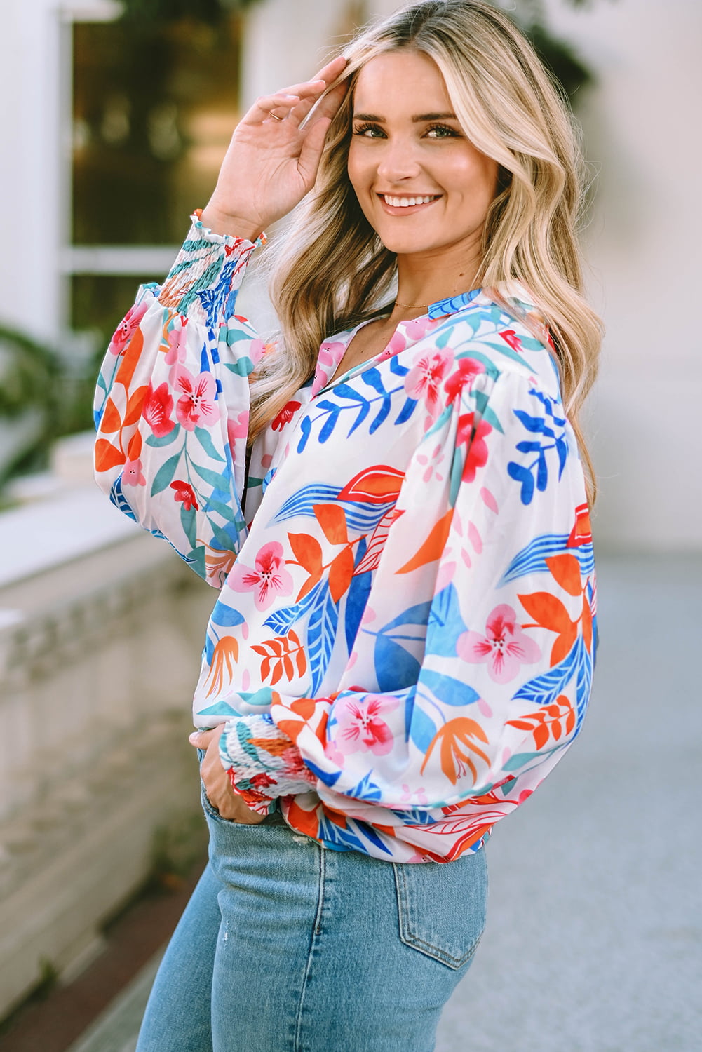 Blusa con cuello y mangas farol