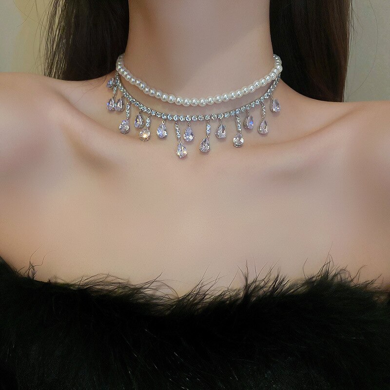 Collar de cristal con borlas de perlas de lujo