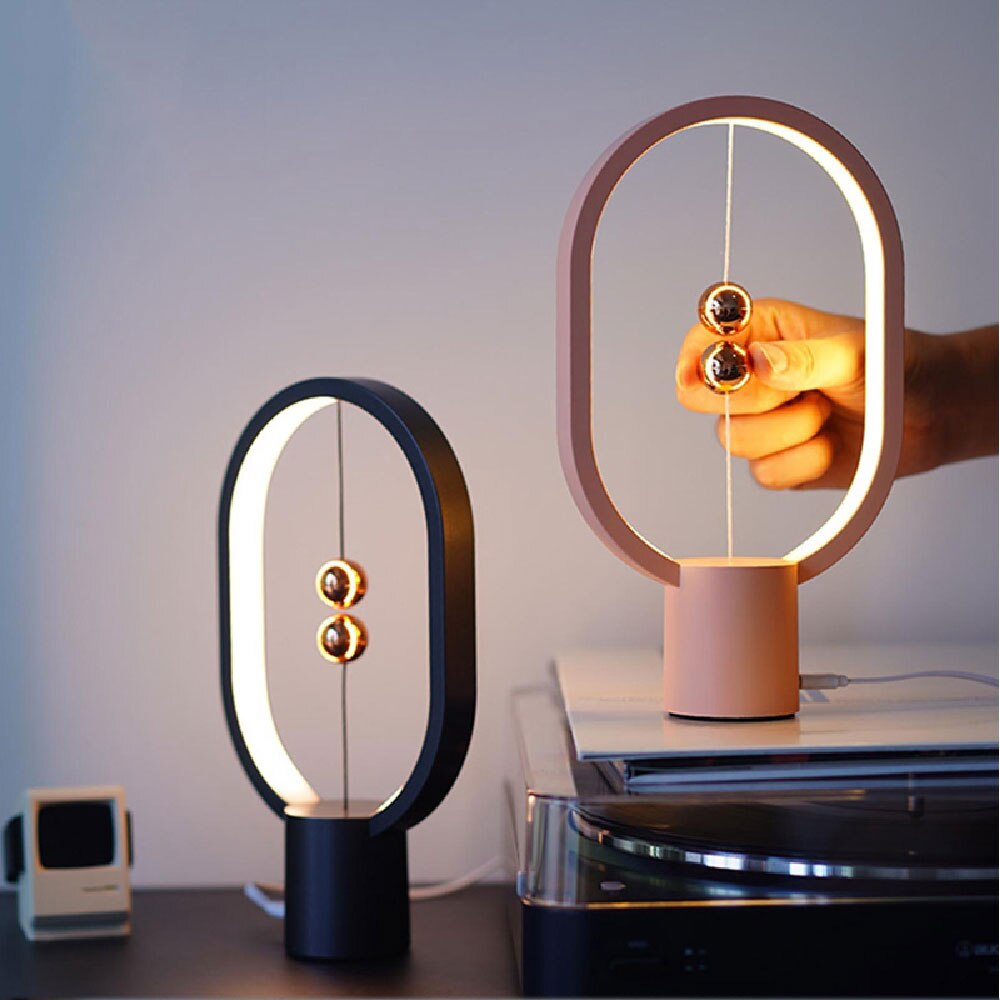 Luz creativa de equilibrio LED recargable por USB