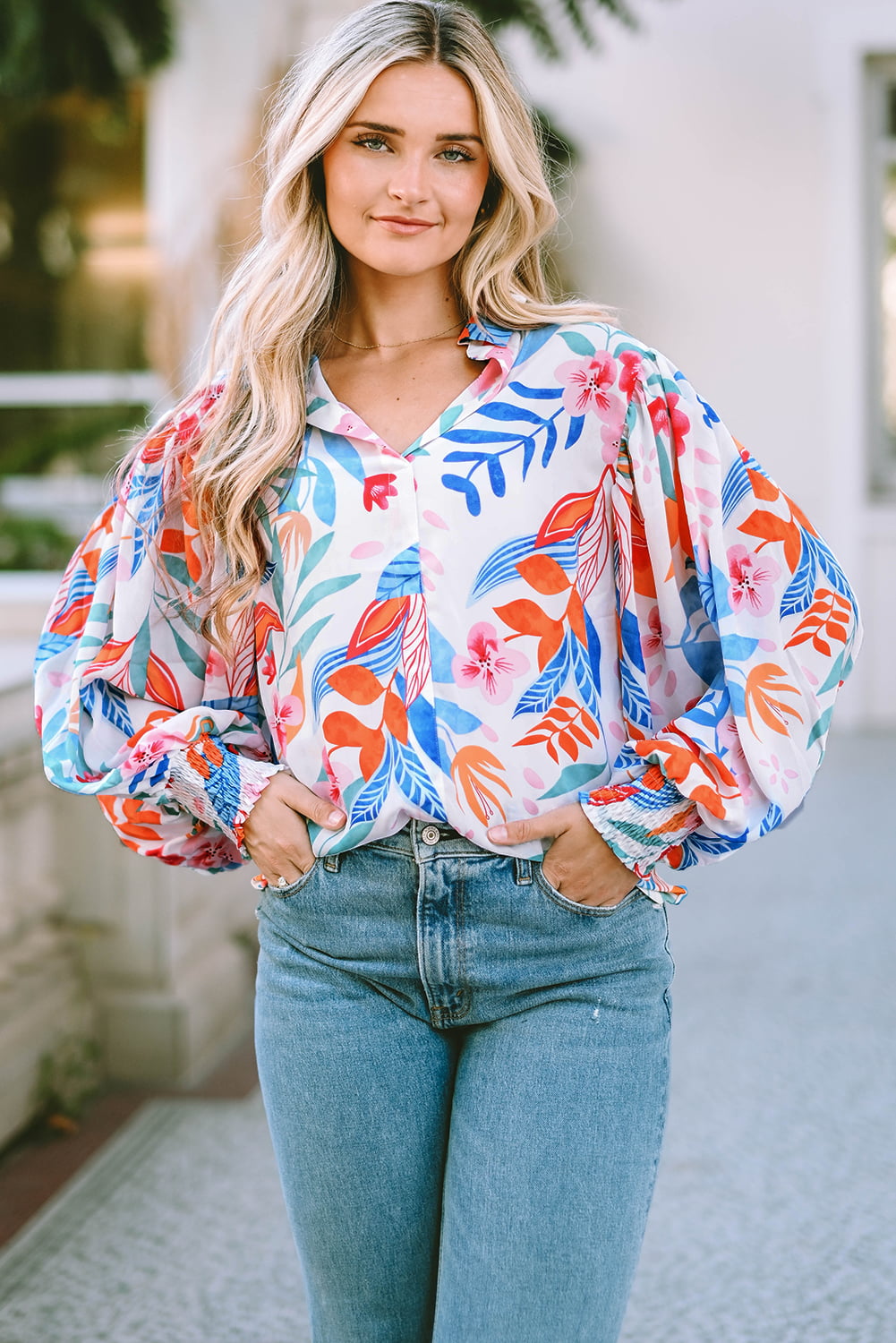 Blusa con cuello y mangas farol