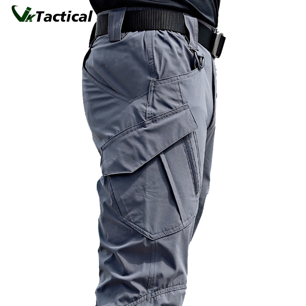 Pantalones tipo cargo tácticos