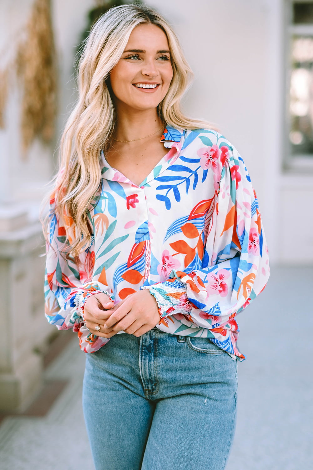 Blusa con cuello y mangas farol